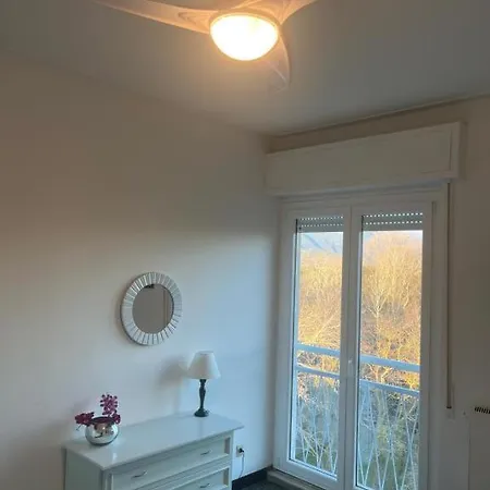 Апартаменти Attico Vista Mare-monti
