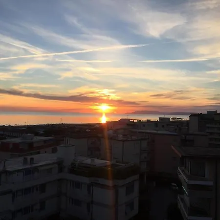 公寓 Attico Vista Mare-monti *