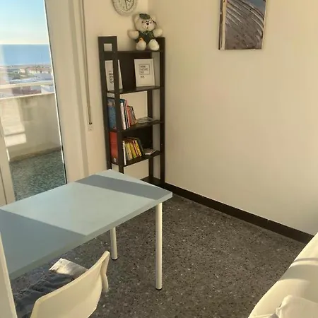 Attico Vista Mare-monti Апартаменты Виареджо