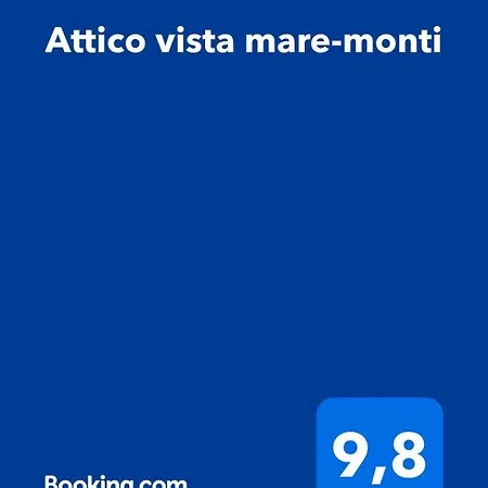 Attico Vista Mare-monti Lejlighed *
