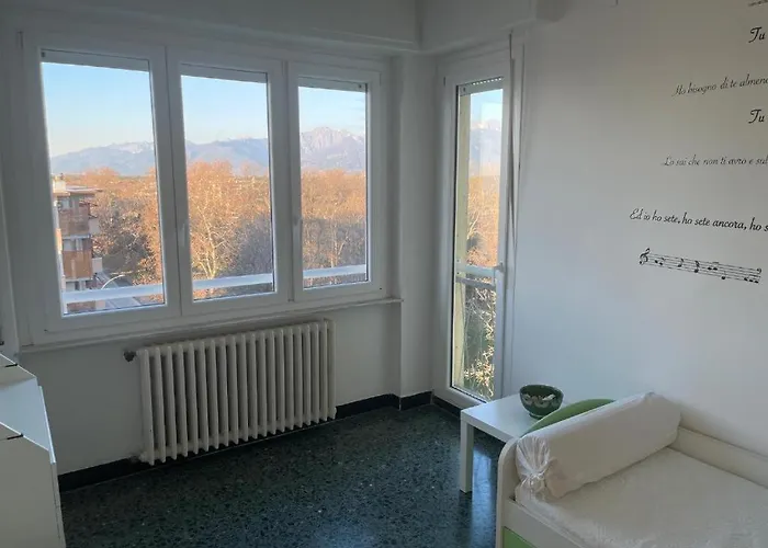 Attico Vista Mare-monti Виареджо